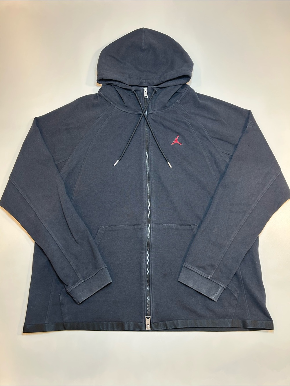 Jordan Flight Essentials Full-Zip Raglan Fleece Hoodie Black Embroidered Red - Picture 1 of 6